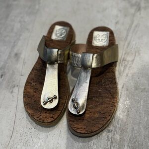 Tory Burch Gold Metallic Cork Toe-Post Sandals